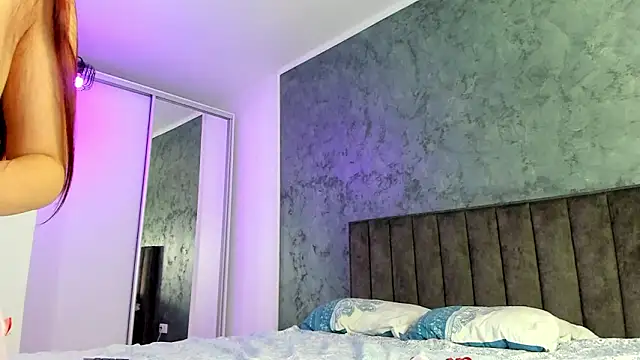 Snapshot of JasmineDreams chatting on February 24, 2026, 12:17 pm JasmineDreams online show from February 24, 2026, 12:17 pm