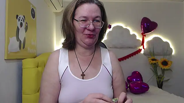 HolyMilfa online show from February 20, 2025, 7:45 am