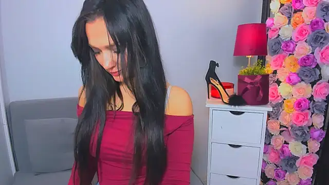 OliviaFantasy online show from November 8, 2025, 10:30 am