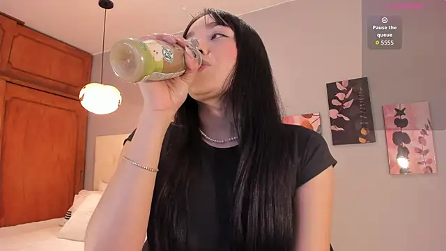 Maia W10 online show from January 14, 2026, 12:20 pm