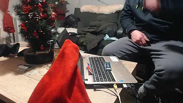 mikeythebestsucker online show from December 24, 2024, 8:00 am