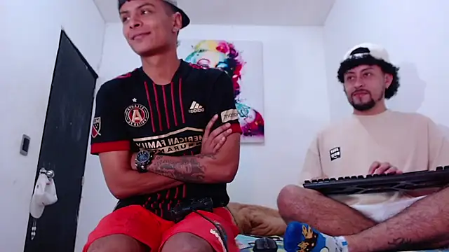 enjoy vibes online show from December 2, 2025, 10:44 pm