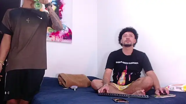 enjoy vibes online show from November 27, 2025, 1:33 pm