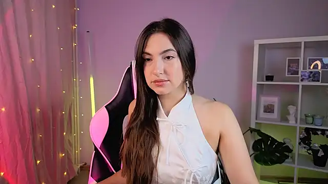 Snapshot of MelissaLovvv chatting on July 2, 2026, 4:51 am MelissaLovvv online show from July 2, 2026, 4:51 am