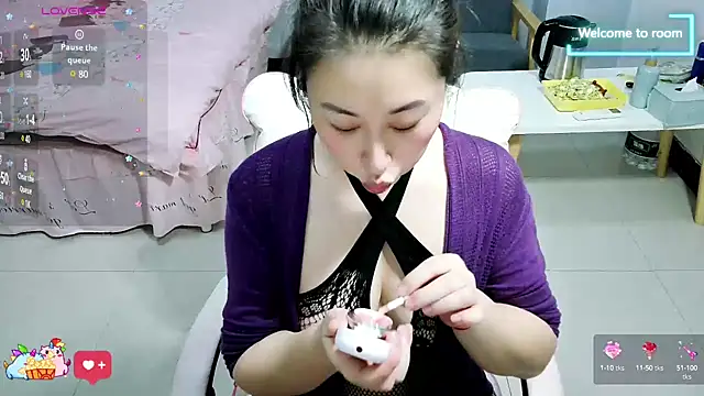 Fringya online show from February 9, 2025, 9:47 am