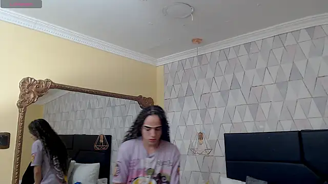 Snapshot of JustinePerry chatting on March 14, 2025, 3:59 am JustinePerry online show from March 14, 2025, 3:59 am