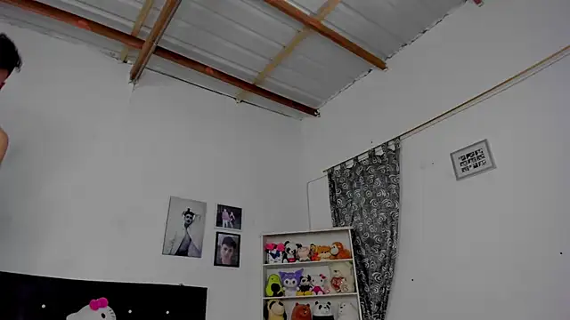 Snapshot of megan_100 chatting on November 25, 2025, 5:35 pm megan 100 online show from November 25, 2025, 5:35 pm