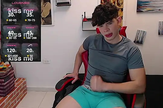 Angelo-cianuro- online show from October 6, 2025, 10:32 pm