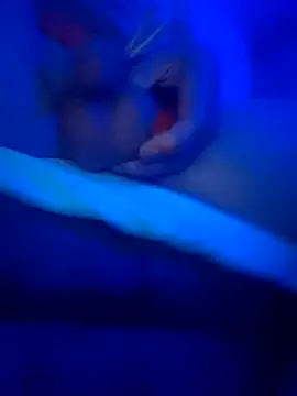 sexsuchti80 online show from October 2, 2025, 12:25 am