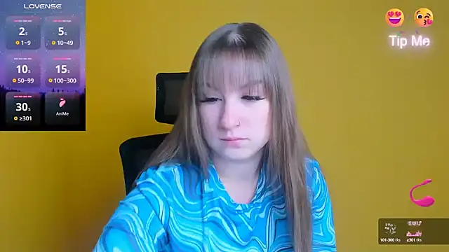 Snapshot of Evelina_GG chatting on October 1, 2025, 5:34 am Evelina GG online show from October 1, 2025, 5:34 am