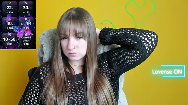 Snapshot of Evelina_GG chatting on November 28, 2025, 6:46 am Evelina GG online show from November 28, 2025, 6:46 am