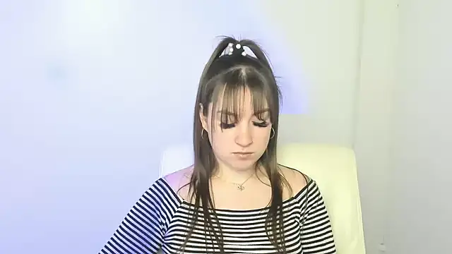 Snapshot of Evelina_GG chatting on March 12, 2025, 9:55 am Evelina GG online show from March 12, 2025, 9:55 am