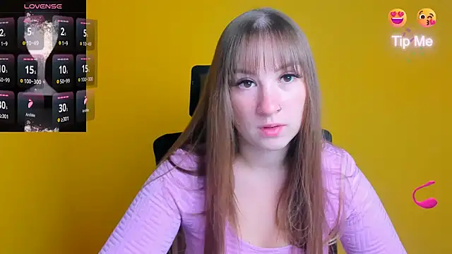 Snapshot of Evelina_GG chatting on September 26, 2025, 5:25 am Evelina GG online show from September 26, 2025, 5:25 am