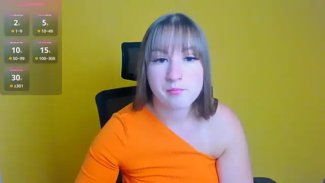 Snapshot of Evelina_GG chatting on September 9, 2025, 11:19 am Evelina GG online show from September 9, 2025, 11:19 am