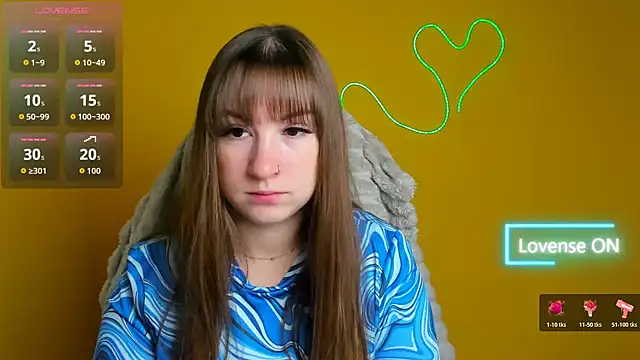 Snapshot of Evelina_GG chatting on November 6, 2025, 6:28 am Evelina GG online show from November 6, 2025, 6:28 am