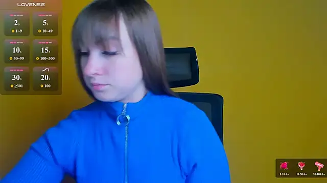 Snapshot of Evelina_GG chatting on October 8, 2025, 12:07 pm Evelina GG online show from October 8, 2025, 12:07 pm