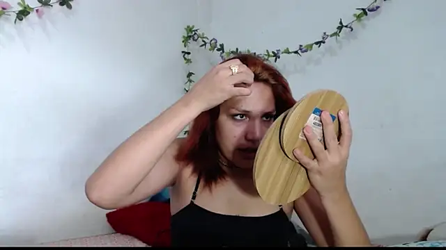 Snapshot of alexandra_lorens chatting on April 27, 2026, 7:34 pm alexandra lorens online show from April 27, 2026, 7:34 pm