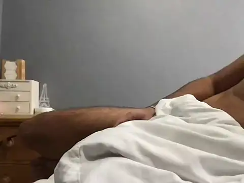 Snapshot of shyfucker23 chatting on October 2, 2025, 7:01 am shyfucker23 online show from October 2, 2025, 7:01 am