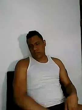 Snapshot of latinblack01 chatting on December 4, 2024, 6:44 pm latinblack01 online show from December 4, 2024, 6:44 pm