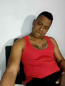 Snapshot of latinblack01 chatting on December 12, 2024, 3:10 am latinblack01 online show from December 12, 2024, 3:10 am