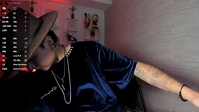 Snapshot of ZuryRamirez_ chatting on September 30, 2025, 7:20 pm ZuryRamirez online show from September 30, 2025, 7:20 pm