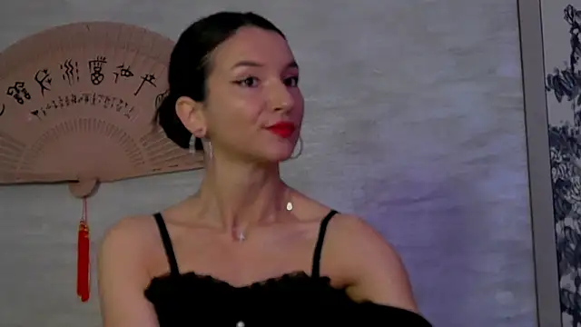 Snapshot of tayakayan chatting on May 9, 2026, 8:39 am tayakayan online show from May 9, 2026, 8:39 am