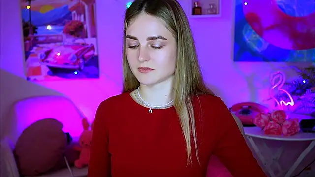 DeboraLarson online show from February 14, 2025, 7:07 am