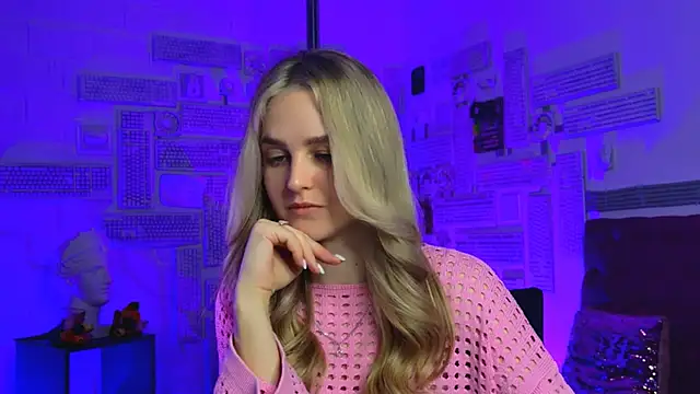 DeboraLarson online show from March 14, 2025, 1:27 am