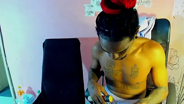 hot ebanospicy online show from April 23, 2026, 4:41 am