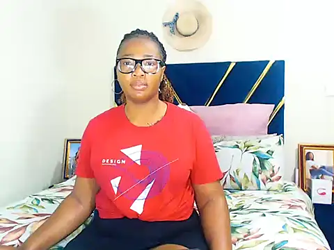 Snapshot of veronica1xxx chatting on November 20, 2025, 12:44 am veronica1xxx online show from November 20, 2025, 12:44 am