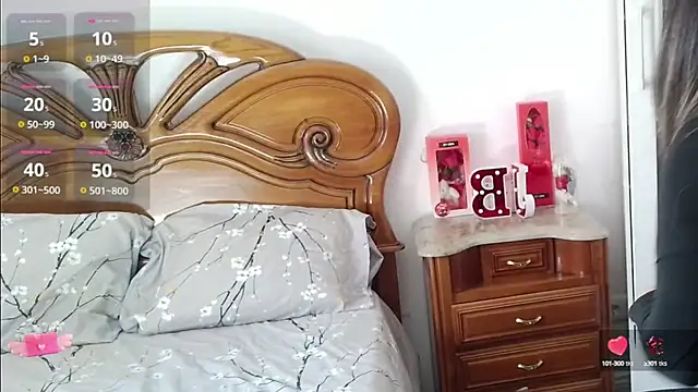 Snapshot of Julie_Boronat26 chatting on September 16, 2025, 10:16 am Julie Boronat26 online show from September 16, 2025, 10:16 am