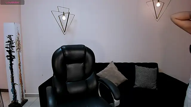 GabriellaLee online show from February 12, 2026, 3:17 am