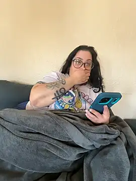 tillymarie34 online show from March 27, 2026, 3:35 pm