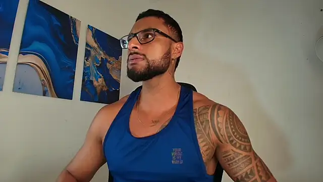 Snapshot of LiamGarcia1 chatting on February 11, 2026, 4:51 pm LiamGarcia1 online show from February 11, 2026, 4:51 pm