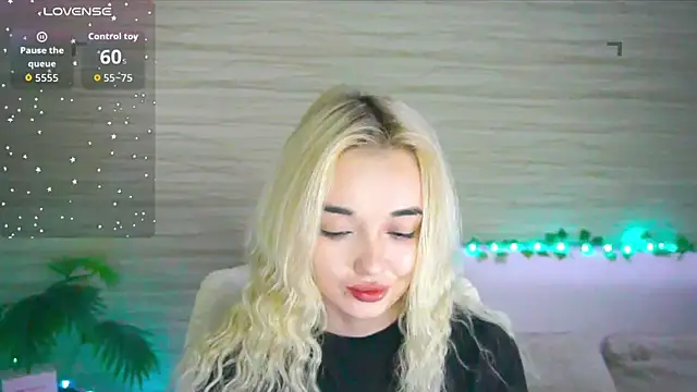 Ashley S online show from October 28, 2025, 11:14 pm