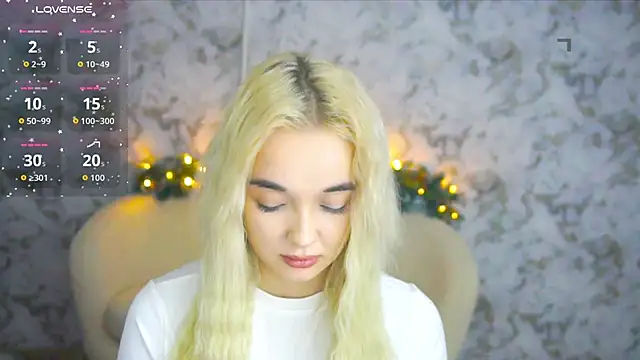 Ashley S online show from December 18, 2025, 11:08 pm