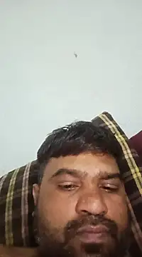 Snapshot of pintuS40 chatting on March 2, 2025, 5:20 pm pintuS40 online show from March 2, 2025, 5:20 pm