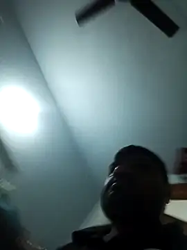 Snapshot of pintuS40 chatting on November 17, 2025, 1:09 am pintuS40 online show from November 17, 2025, 1:09 am