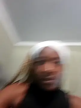 SlimRose24 online show from November 2, 2025, 12:21 pm