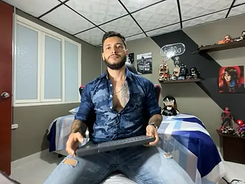 Snapshot of marcel_crawford96 chatting on November 27, 2025, 12:16 pm marcel crawford96 online show from November 27, 2025, 12:16 pm