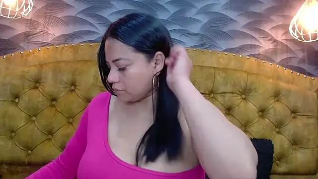 Snapshot of NahomiFireSex chatting on November 23, 2025, 4:11 am NahomiFireSex online show from November 23, 2025, 4:11 am