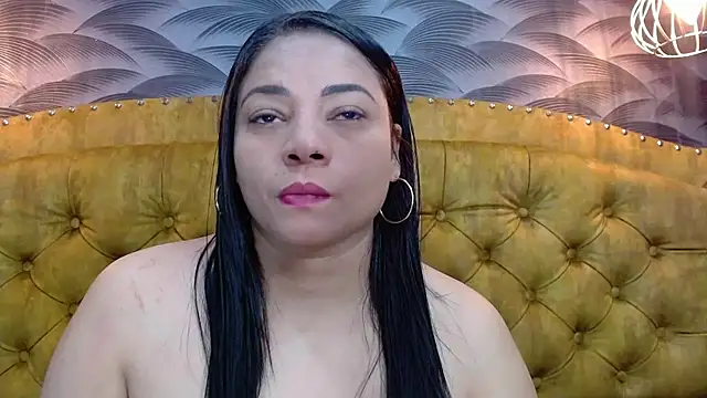 Snapshot of NahomiFireSex chatting on November 14, 2025, 3:43 am NahomiFireSex online show from November 14, 2025, 3:43 am