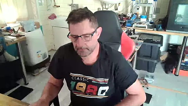 snork80 online show from October 12, 2025, 8:26 am