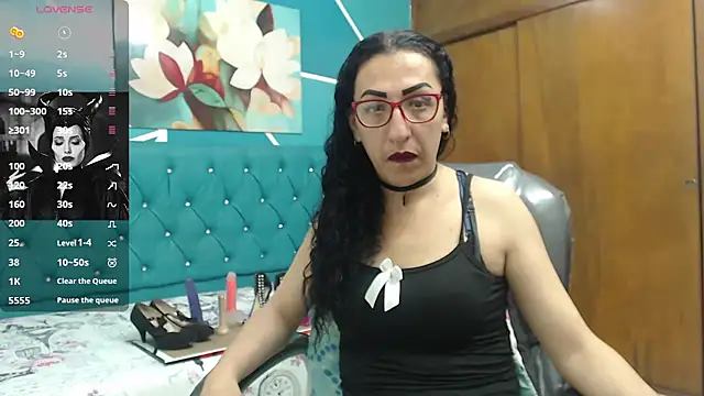 Snapshot of sabrina_dupont chatting on October 17, 2025, 12:51 pm sabrina dupont online show from October 17, 2025, 12:51 pm