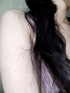 Snapshot of Fair-magic-woman chatting on March 20, 2025, 6:53 pm Fair-magic-woman online show from March 20, 2025, 6:53 pm