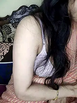 Snapshot of Fair-magic-woman chatting on January 11, 2026, 10:05 pm Fair-magic-woman online show from January 11, 2026, 10:05 pm