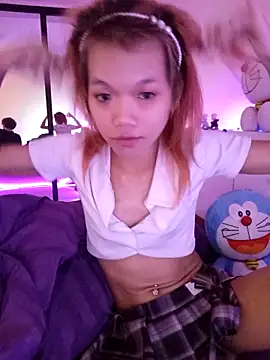 BiaJa20 online show from March 19, 2025, 9:05 pm