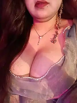 Snapshot of Suhanakhan00 chatting on July 21, 2026, 11:00 am Suhanakhan00 online show from July 21, 2026, 11:00 am
