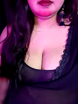 Suhanakhan00 online show from April 8, 2026, 9:00 am