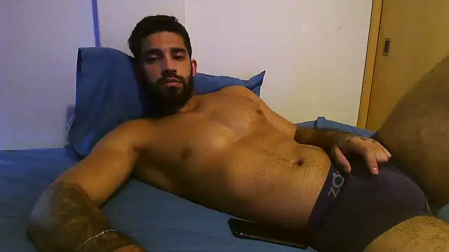 macho fit online show from February 22, 2026, 5:58 pm